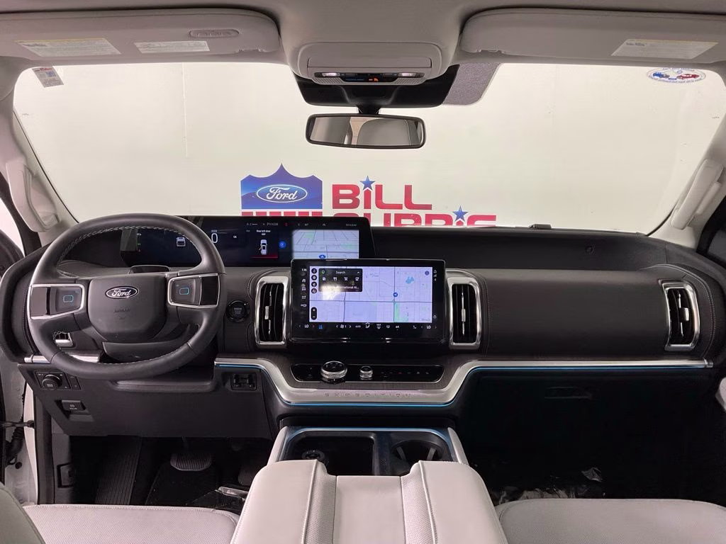 2026 White Metallic Ford Expedition Max Platinum 4X4 SUV