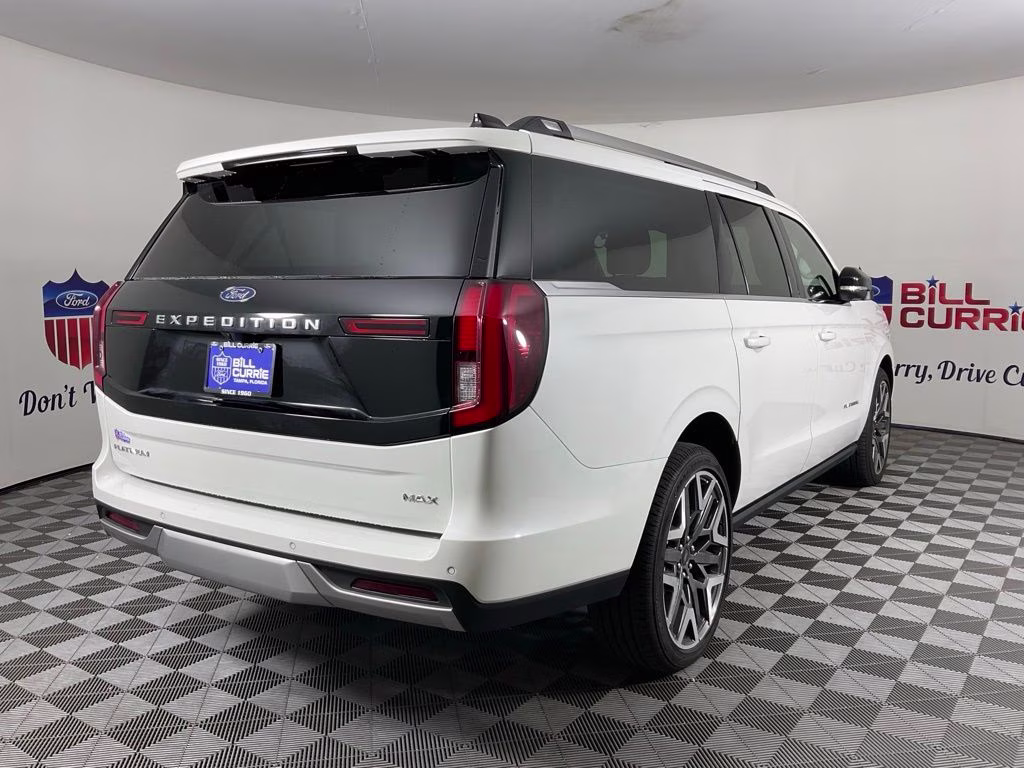 2026 White Metallic Ford Expedition Max Platinum 4X4 SUV