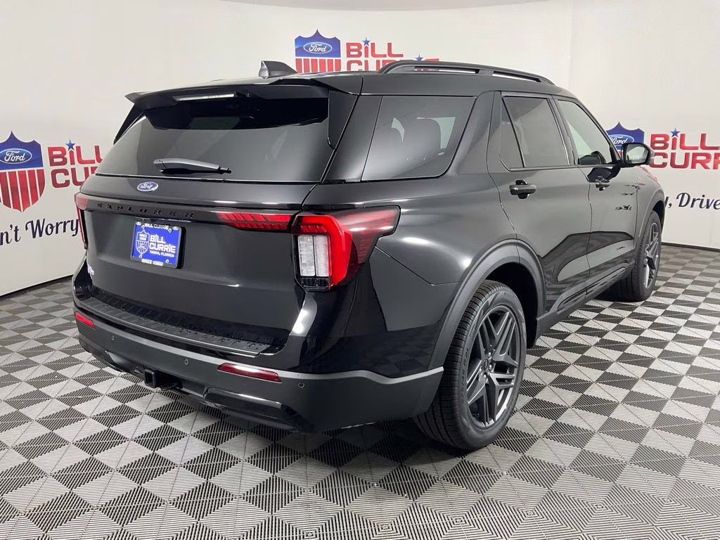 2026 Black Ford Explorer ST-Line RWD SUV