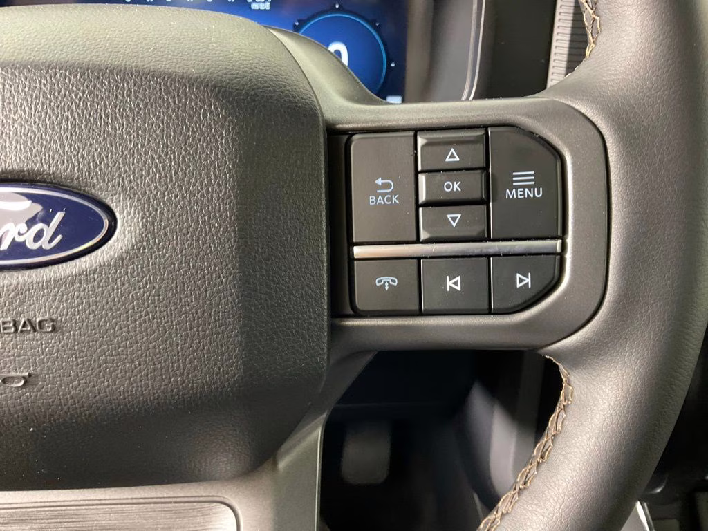 2026 Oxford White Ford F-150 Lariat 4X4 Truck