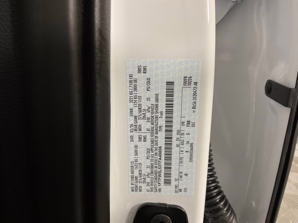 2026 Oxford White Ford F-150 Lariat 4X4 Truck