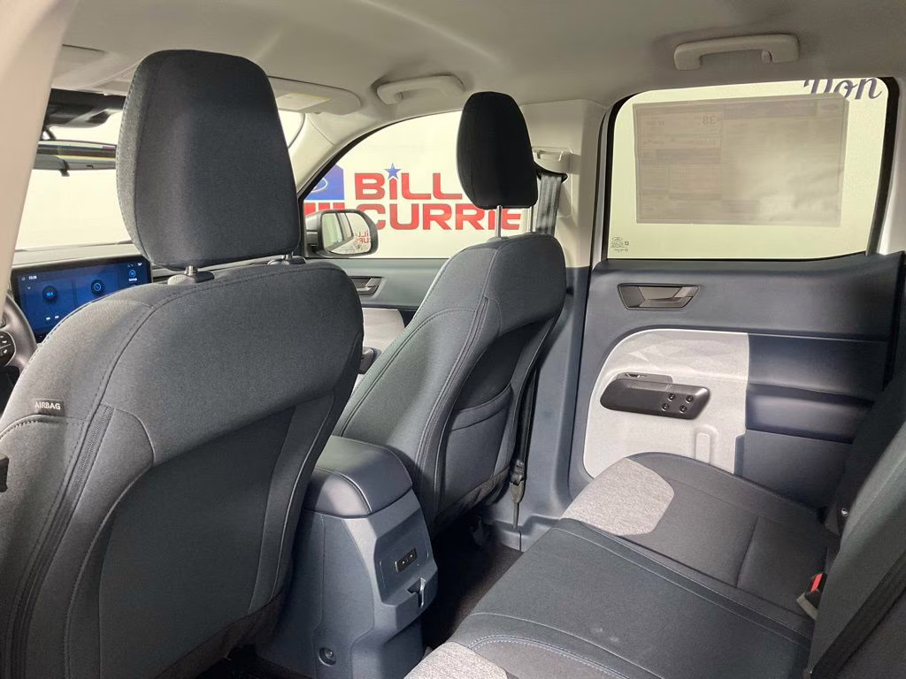 2026 Oxford White Ford Maverick XLT FWD Truck