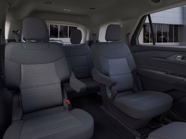2026 White Ford Explorer Active 4X4 SUV