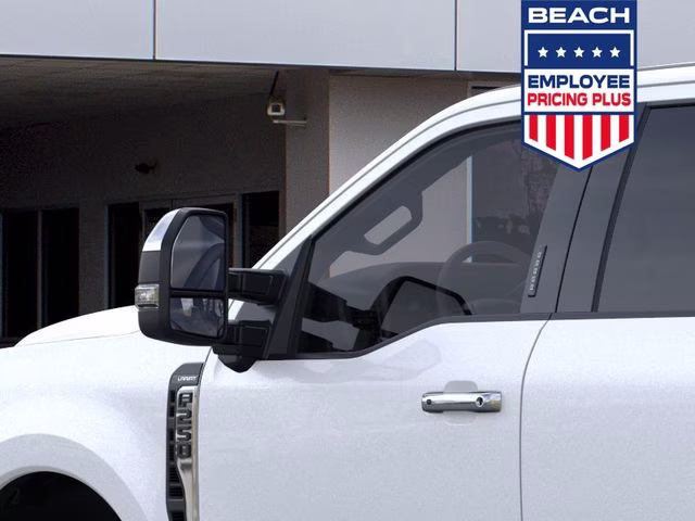 2026 Star White Metallic Tri-Coat Ford Super Duty F-250 SRW Lariat 4X4 Truck