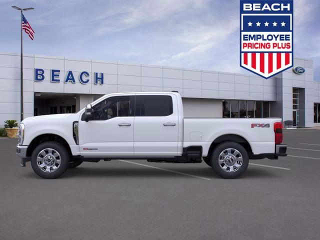 2026 Star White Metallic Tri-Coat Ford Super Duty F-250 SRW Lariat 4X4 Truck