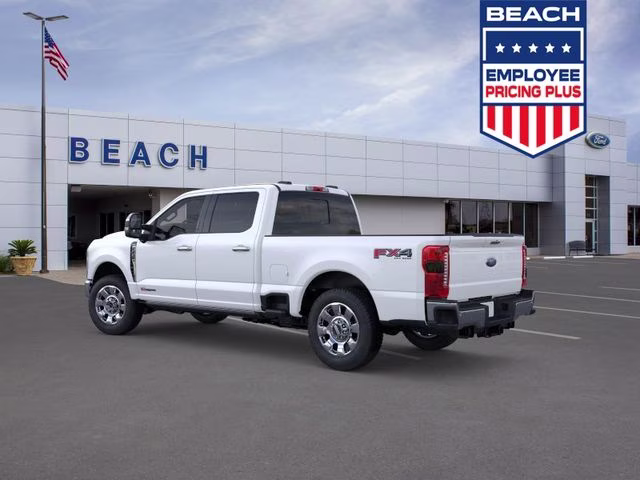 2026 Star White Metallic Tri-Coat Ford Super Duty F-250 SRW Lariat 4X4 Truck