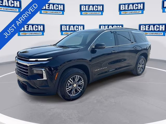 2026 Mosaic Black Metallic Chevrolet Traverse LT FWD SUV