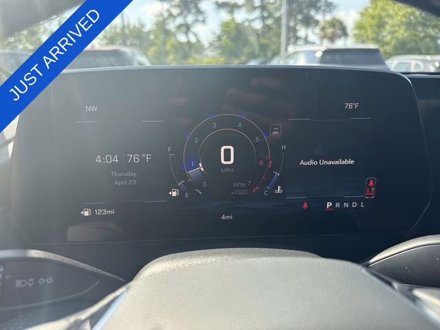 2026 Sterling Gray Metallic Chevrolet Traverse LT FWD SUV