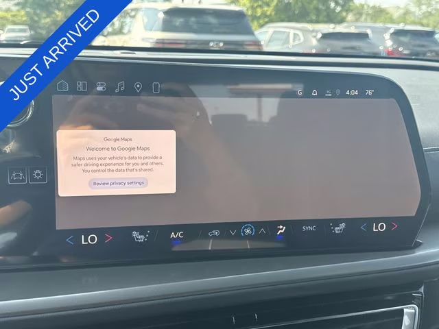 2026 Sterling Gray Metallic Chevrolet Traverse LT FWD SUV