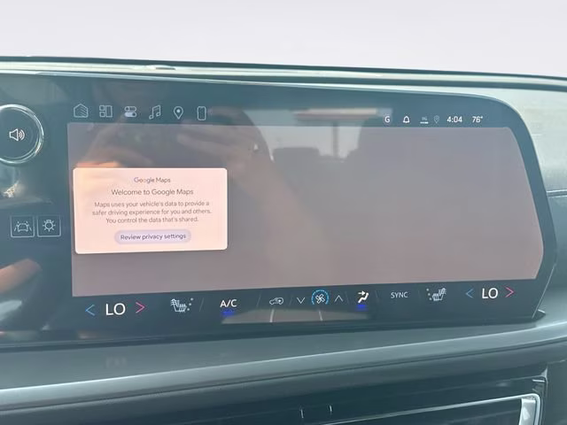 2026 Sterling Gray Metallic Chevrolet Traverse LT FWD SUV