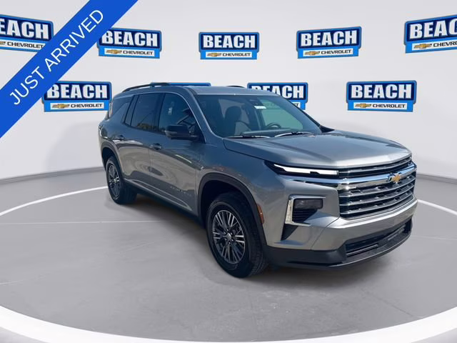2026 Sterling Gray Metallic Chevrolet Traverse LT FWD SUV