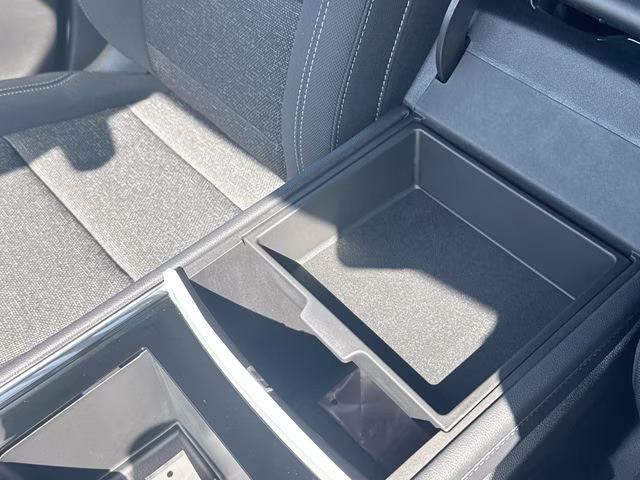 2026 Sterling Gray Metallic Chevrolet Traverse LT FWD SUV