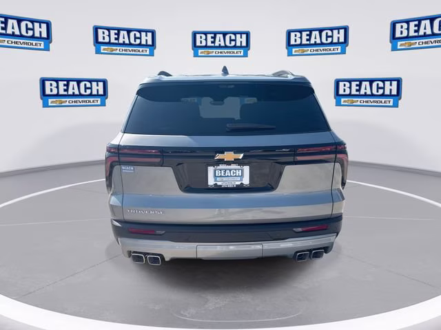 2026 Sterling Gray Metallic Chevrolet Traverse LT FWD SUV