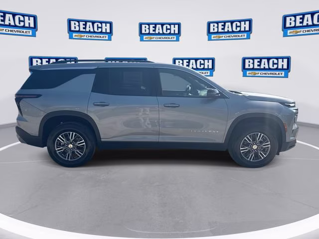 2026 Sterling Gray Metallic Chevrolet Traverse LT FWD SUV