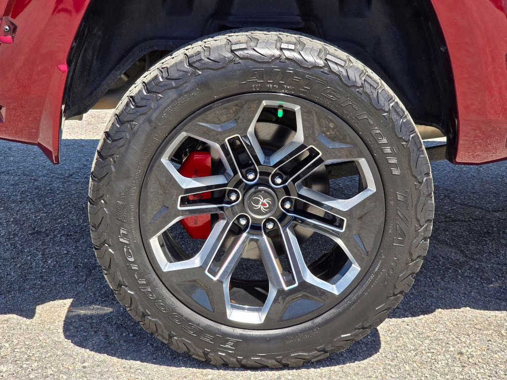 2022 Delmonico Red Pearlcoat Ram 1500 Laramie 4X4 Truck