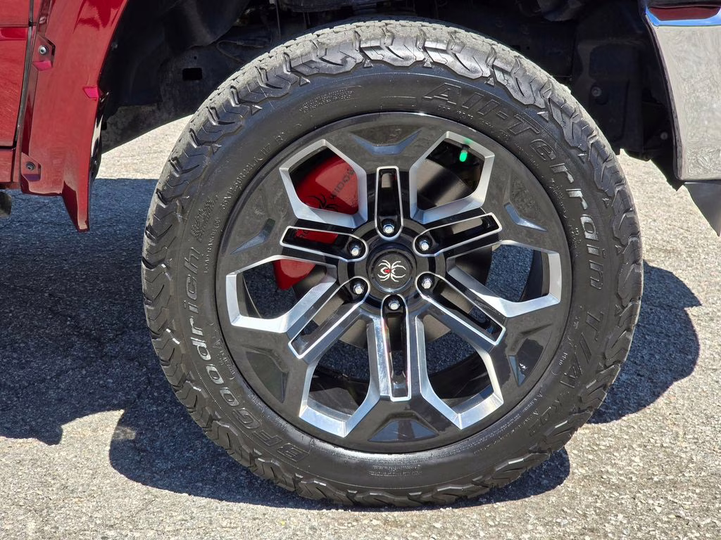 2022 Delmonico Red Pearlcoat Ram 1500 Laramie 4X4 Truck