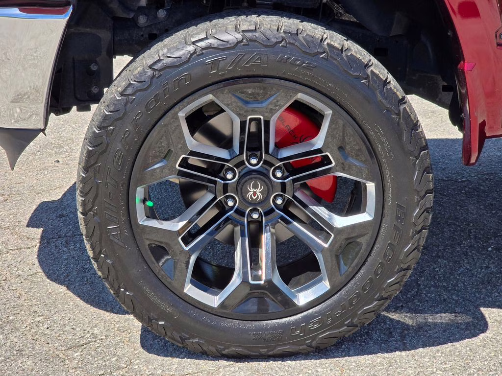 2022 Delmonico Red Pearlcoat Ram 1500 Laramie 4X4 Truck