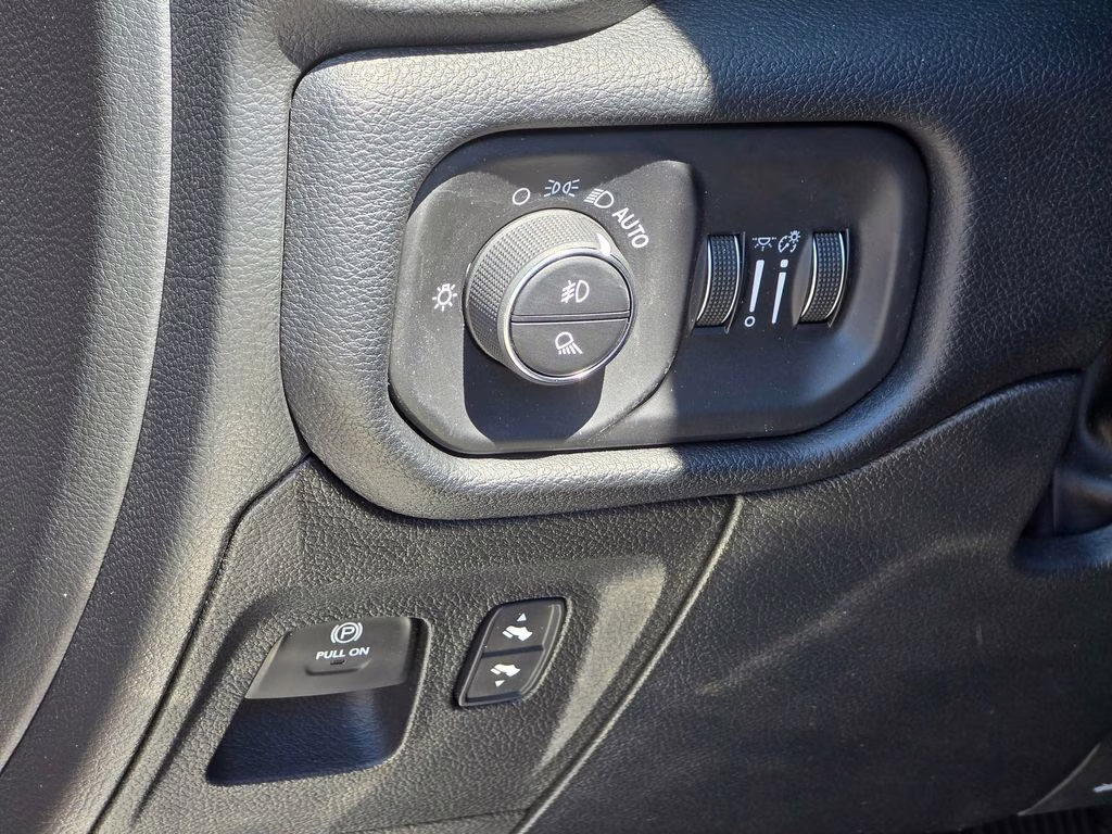 2022 Delmonico Red Pearlcoat Ram 1500 Laramie 4X4 Truck