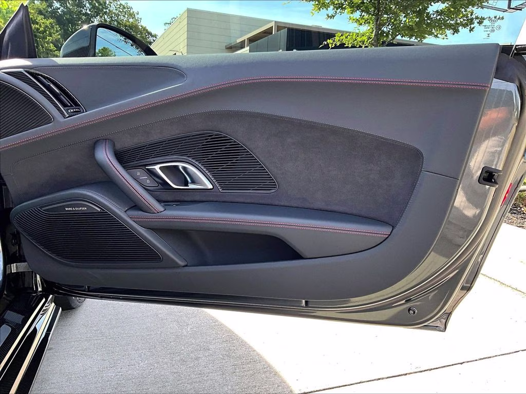 2023 Daytona Gray Pearl Effect Audi R8 GT 5.2 FSI RWD Coupe