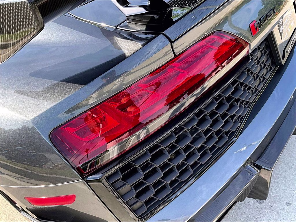 2023 Daytona Gray Pearl Effect Audi R8 GT 5.2 FSI RWD Coupe