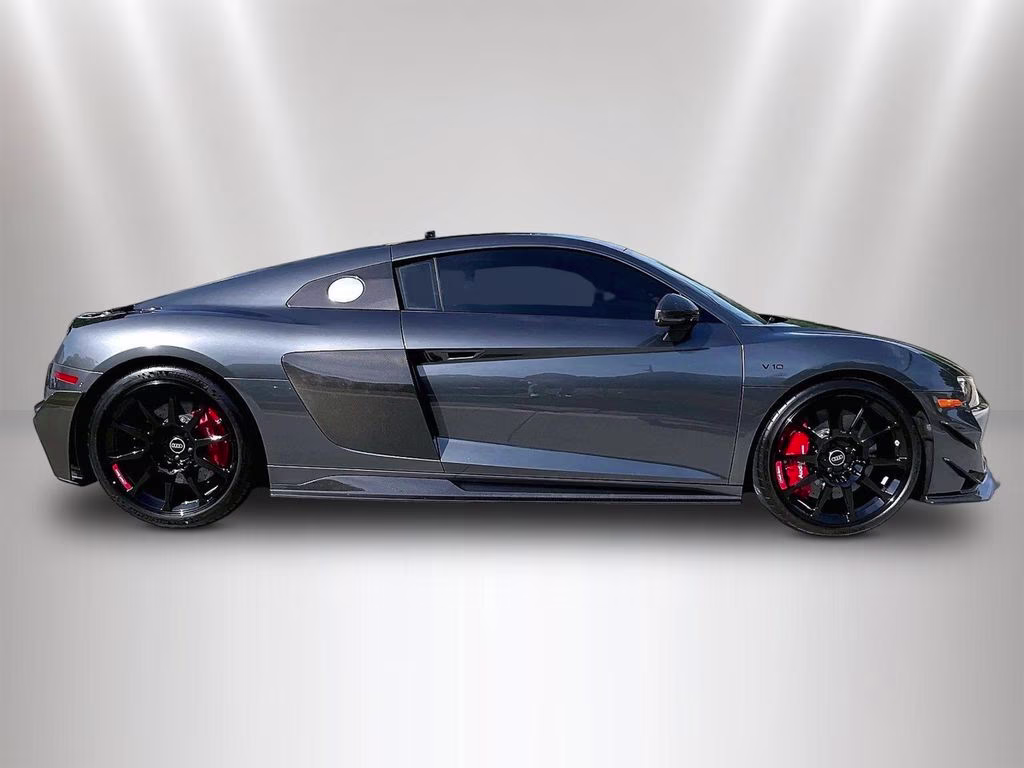 2023 Daytona Gray Pearl Effect Audi R8 GT 5.2 FSI RWD Coupe