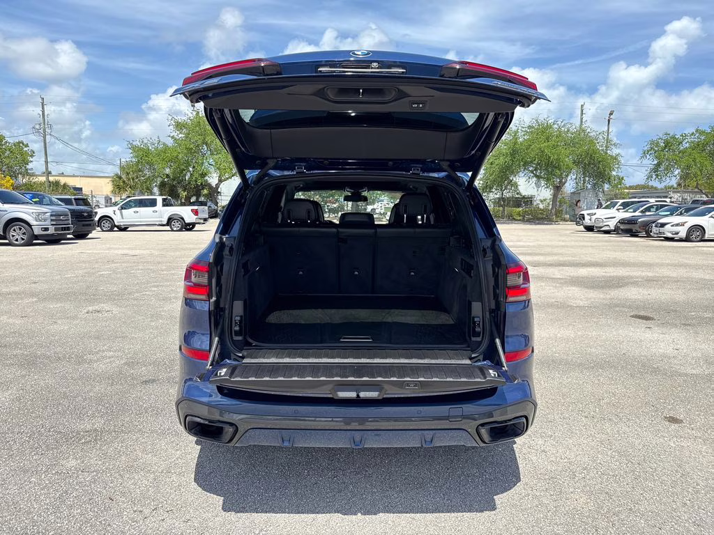 2022 Phytonic Blue Metallic BMW X5 xDrive40i M SPORT AWD SUV