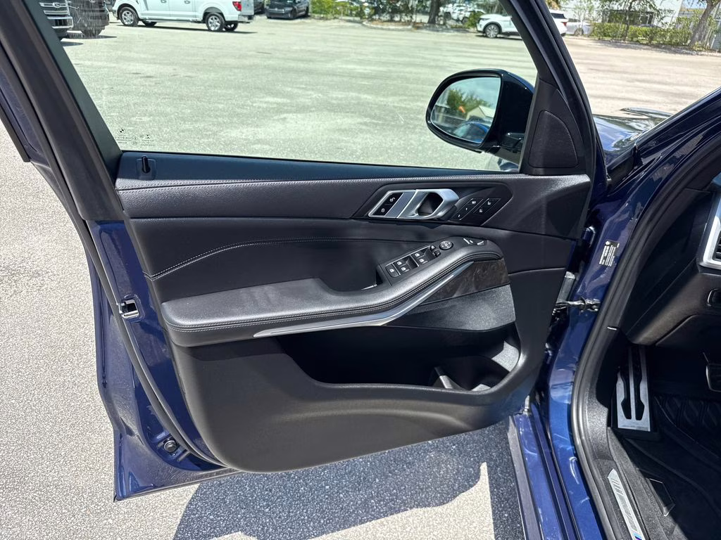 2022 Phytonic Blue Metallic BMW X5 xDrive40i M SPORT AWD SUV