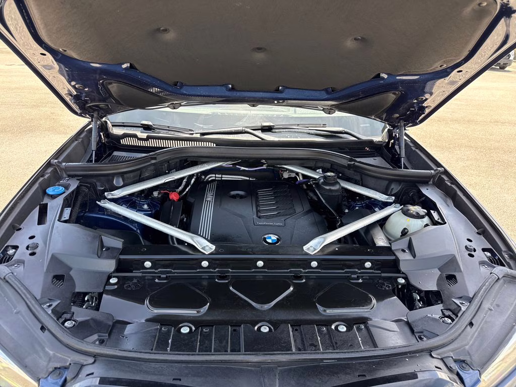 2022 Phytonic Blue Metallic BMW X5 xDrive40i M SPORT AWD SUV