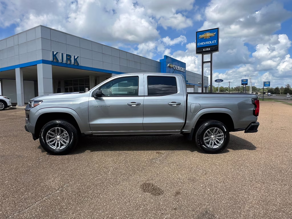 2026 Sterling Gray Metallic Chevrolet Colorado 2WD LT RWD Truck