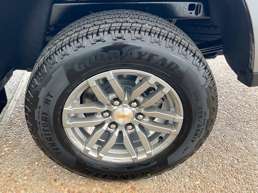 2026 Sterling Gray Metallic Chevrolet Colorado 2WD LT RWD Truck