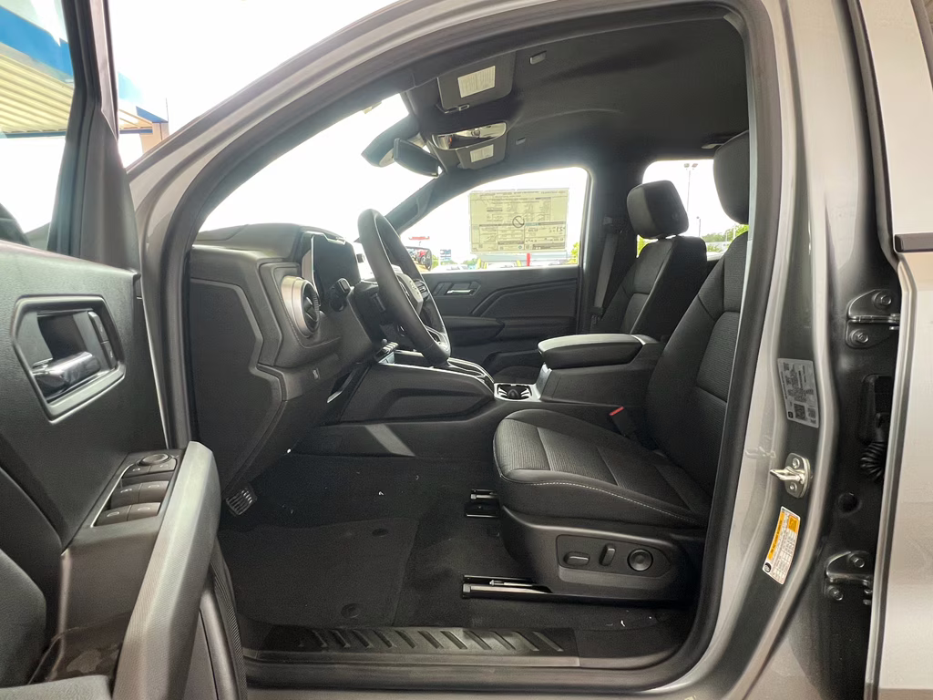 2026 Sterling Gray Metallic Chevrolet Colorado 2WD LT RWD Truck
