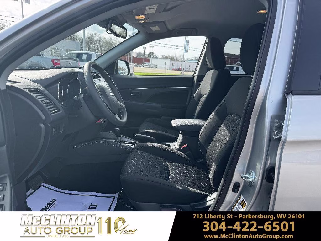 2026 Alloy Silver Metallic Mitsubishi Outlander Sport 2.0 ES 4X4 SUV