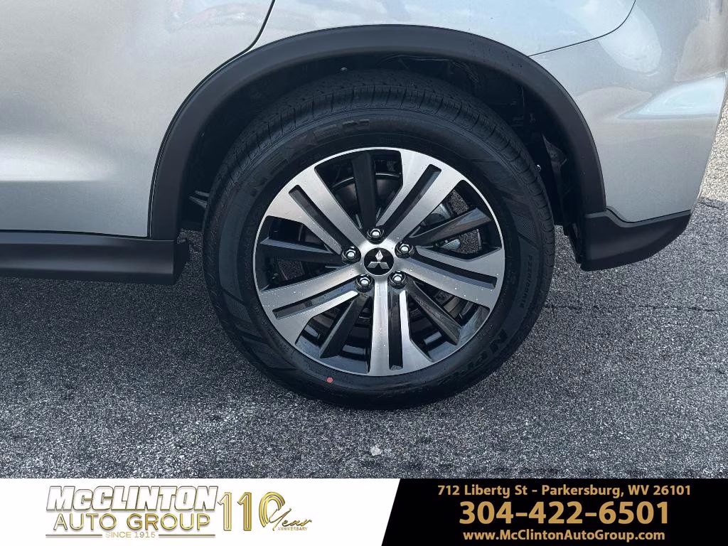 2026 Alloy Silver Metallic Mitsubishi Outlander Sport 2.0 ES 4X4 SUV