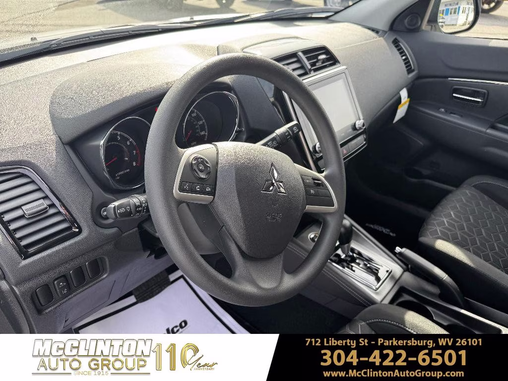 2026 Alloy Silver Metallic Mitsubishi Outlander Sport 2.0 ES 4X4 SUV