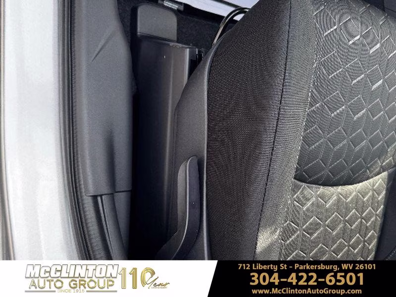 2026 Alloy Silver Metallic Mitsubishi Outlander Sport 2.0 ES 4X4 SUV