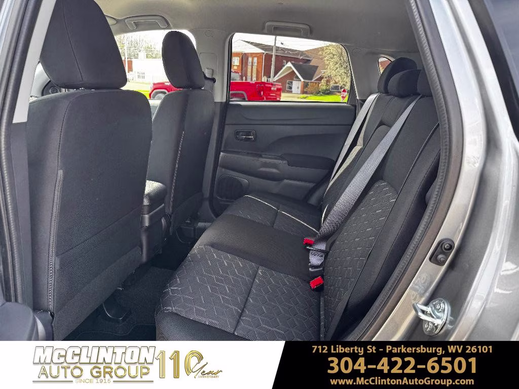 2026 Mercury Gray Metallic Mitsubishi Outlander Sport 2.0 ES 4X4 SUV