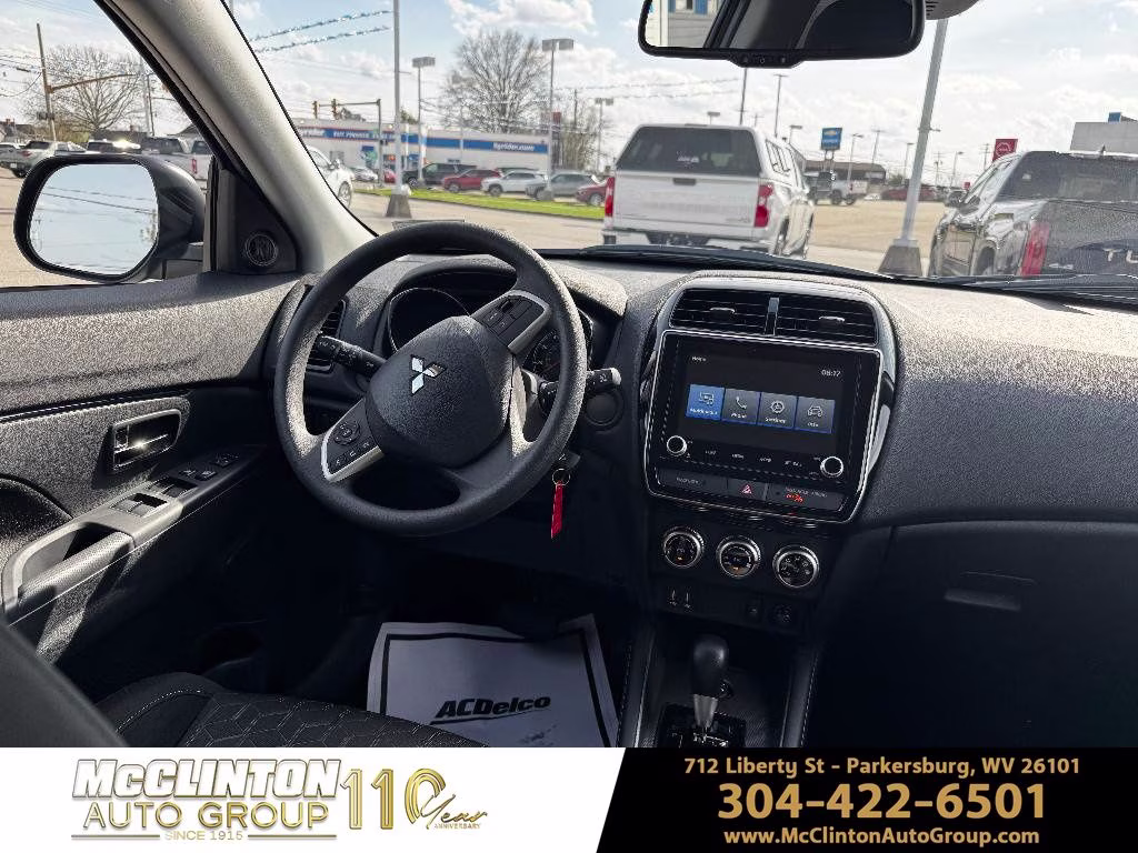 2026 Mercury Gray Metallic Mitsubishi Outlander Sport 2.0 ES 4X4 SUV