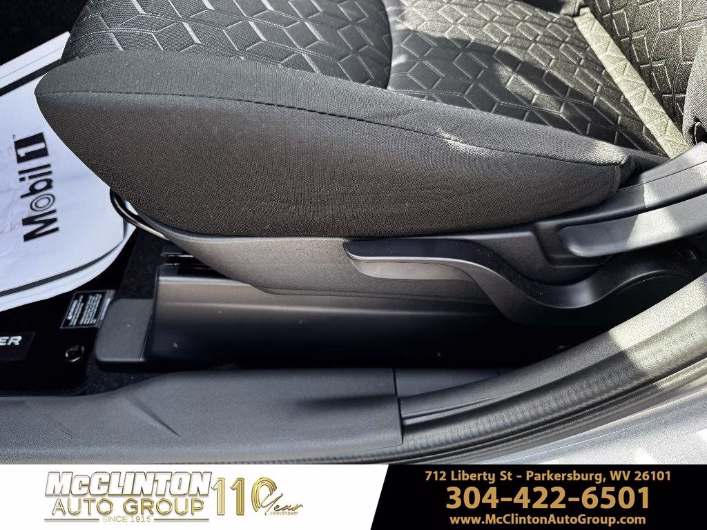 2026 Mercury Gray Metallic Mitsubishi Outlander Sport 2.0 ES 4X4 SUV