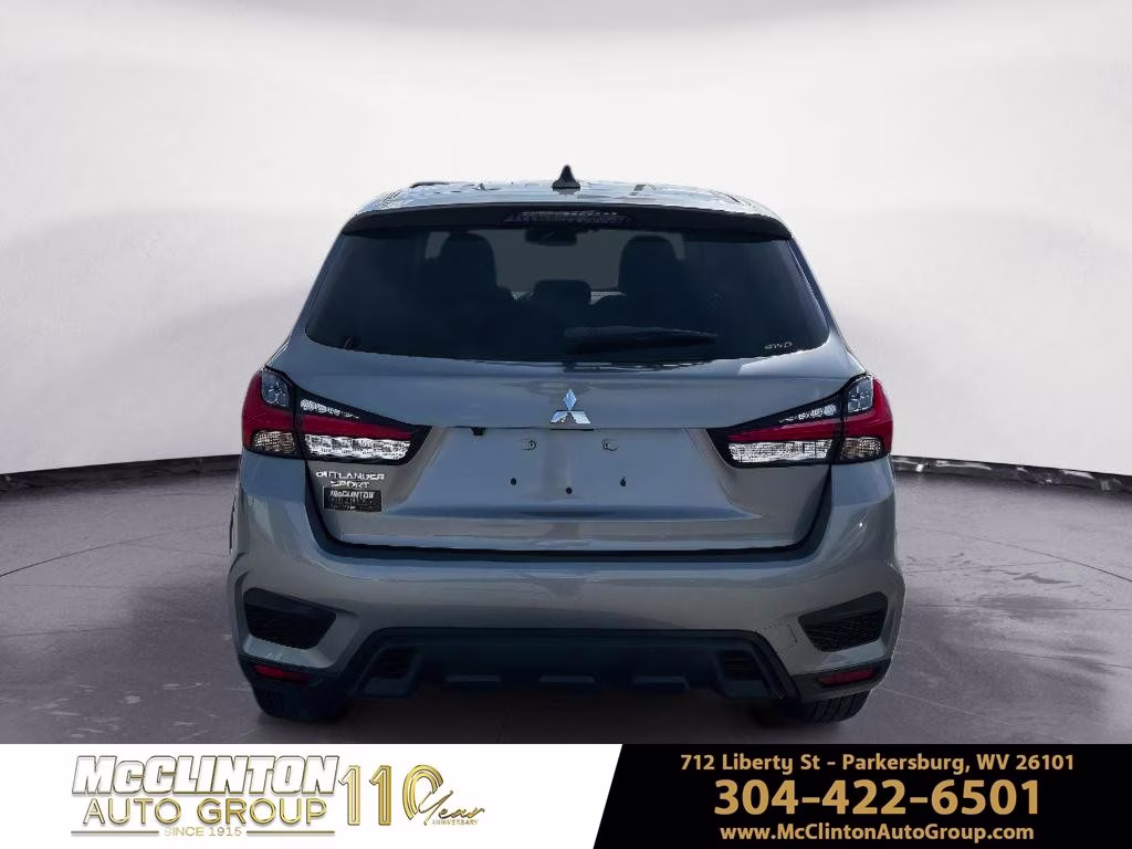 2026 Mercury Gray Metallic Mitsubishi Outlander Sport 2.0 ES 4X4 SUV