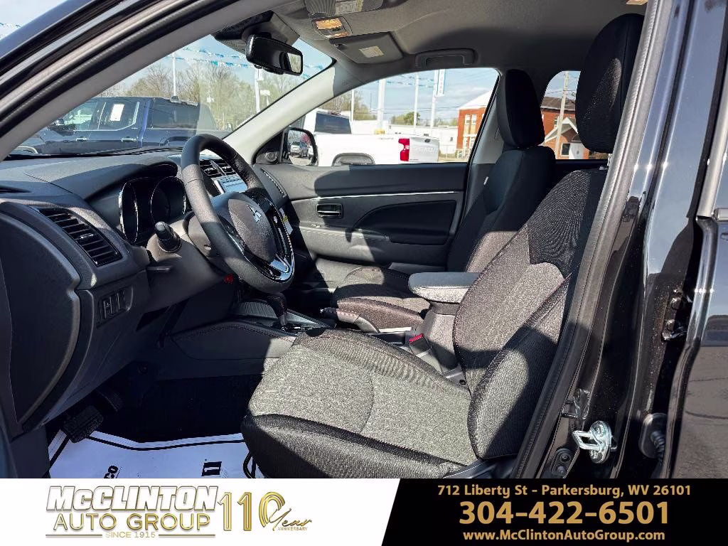 2026 Labrador Black Pearl Mitsubishi Outlander Sport 2.0 LE 4X4 SUV