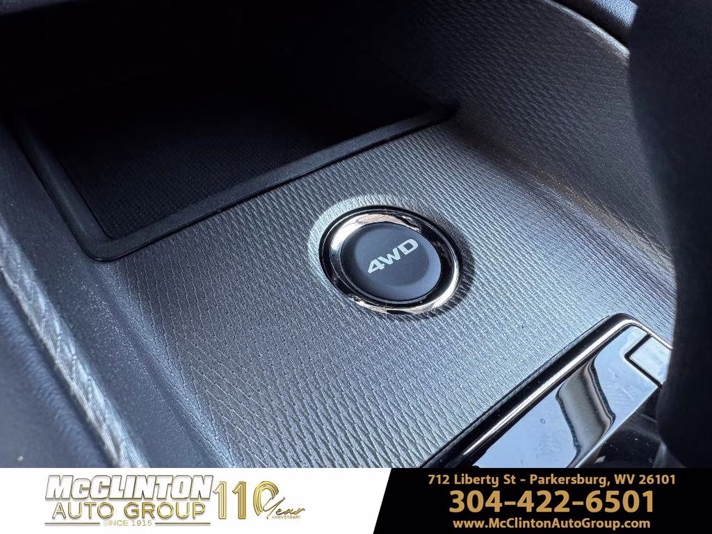 2026 Labrador Black Pearl Mitsubishi Outlander Sport 2.0 LE 4X4 SUV