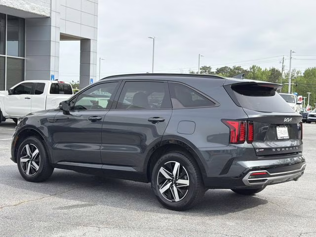 2022 Gravity Gray Kia Sorento S FWD SUV