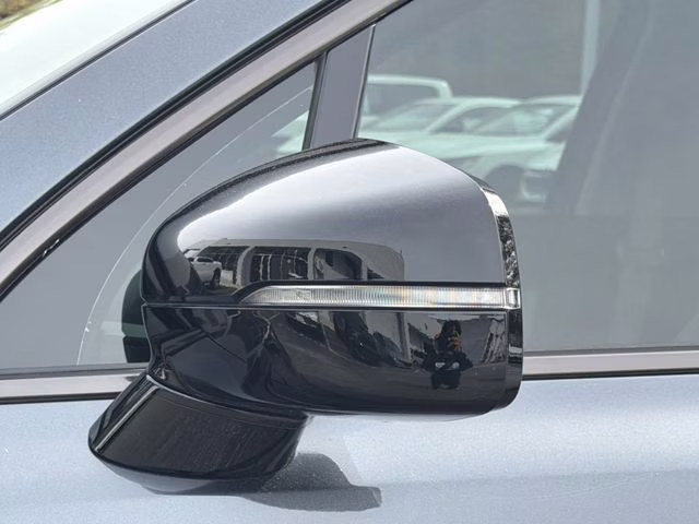 2022 Gravity Gray Kia Sorento S FWD SUV