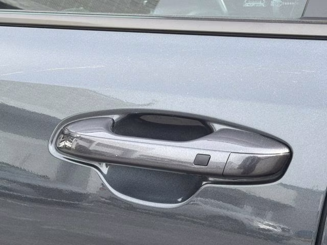 2022 Gravity Gray Kia Sorento S FWD SUV