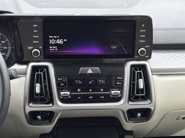 2022 Gravity Gray Kia Sorento S FWD SUV