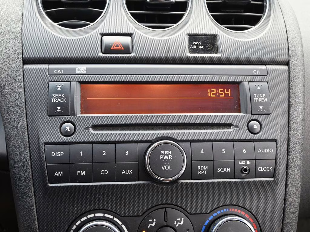 2012 Brilliant Silver Metallic Nissan Altima 2.5 S FWD Sedan