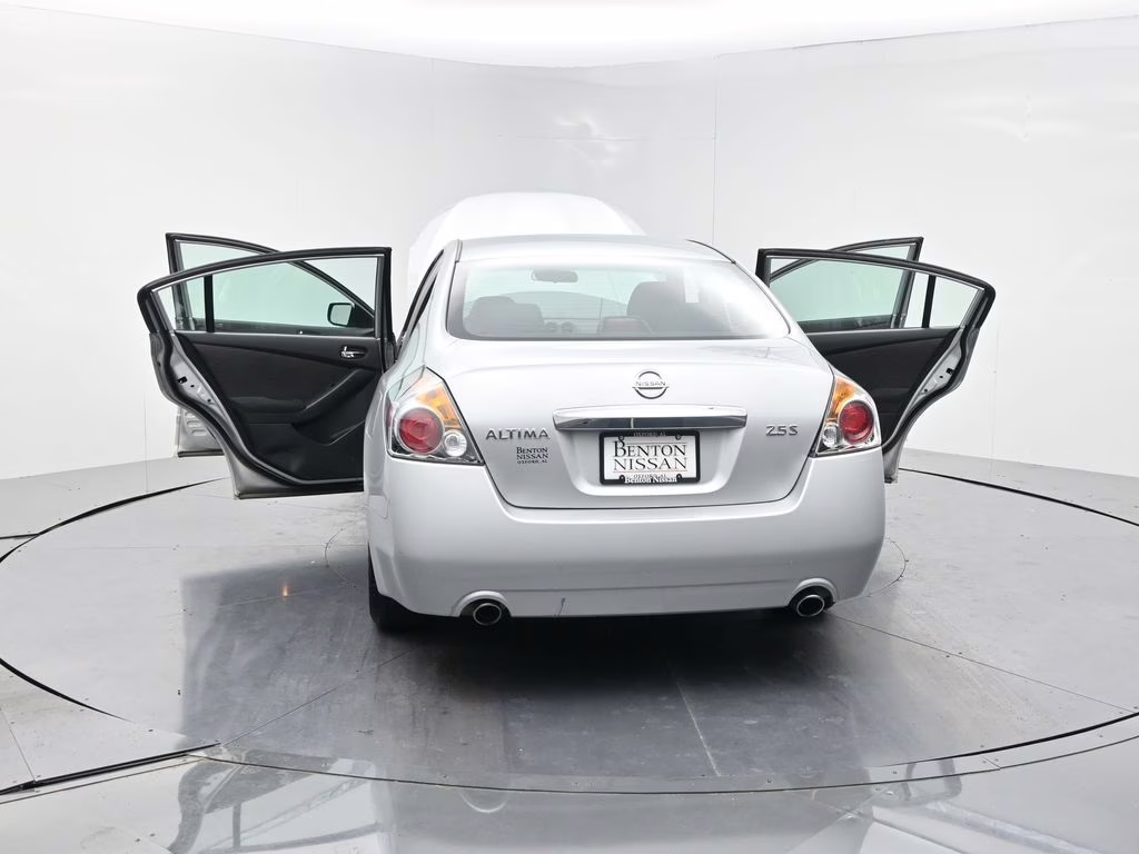 2012 Brilliant Silver Metallic Nissan Altima 2.5 S FWD Sedan