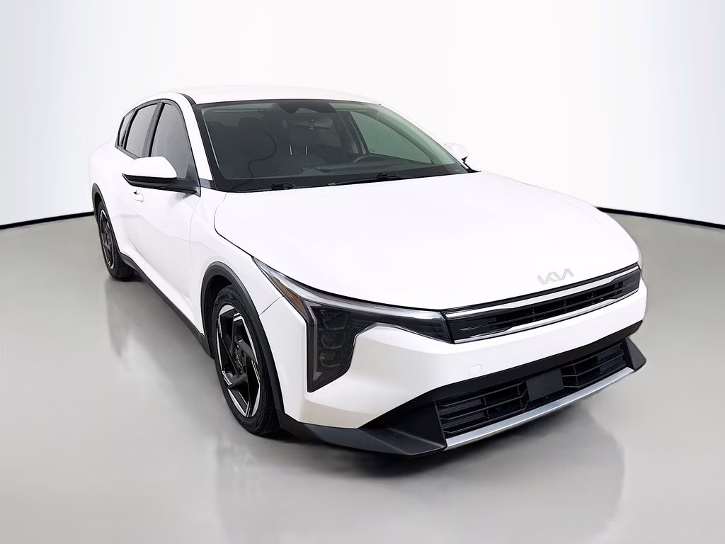 2025 Snow White Pearl Kia K4 EX FWD Sedan