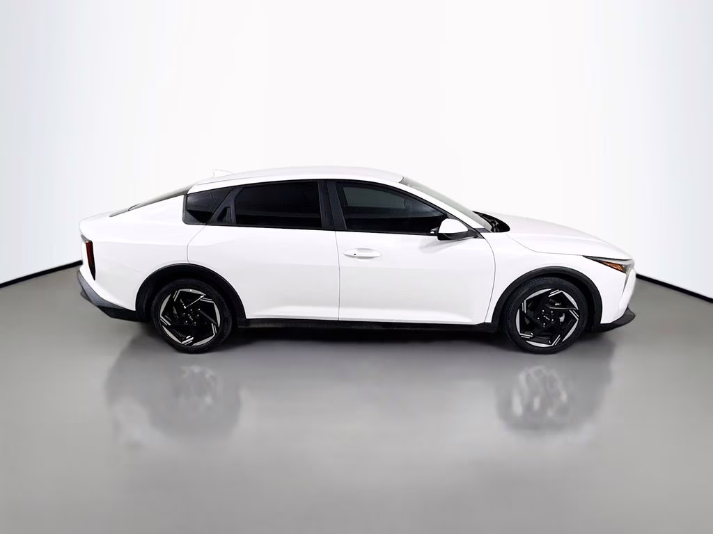 2025 Snow White Pearl Kia K4 EX FWD Sedan