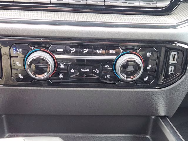 2024 Summit White Chevrolet Silverado 1500 ZR2 4X4 Truck